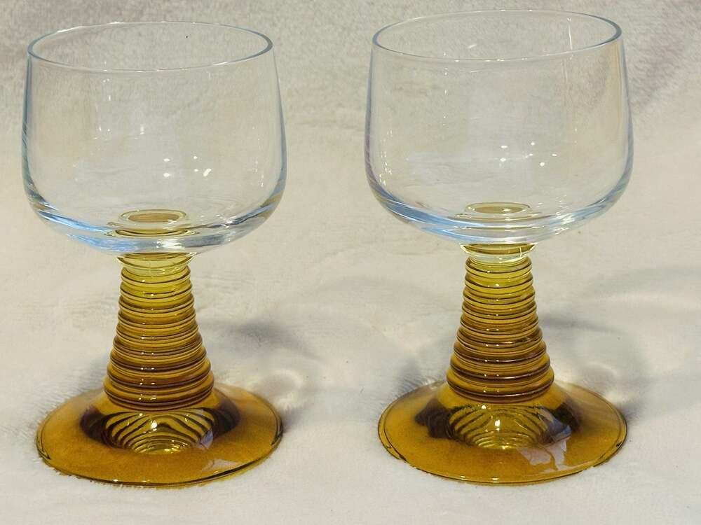 VTG Roemer Wine Glasses Goblets Amber Beehive Stem Made in Germany Set of 2
